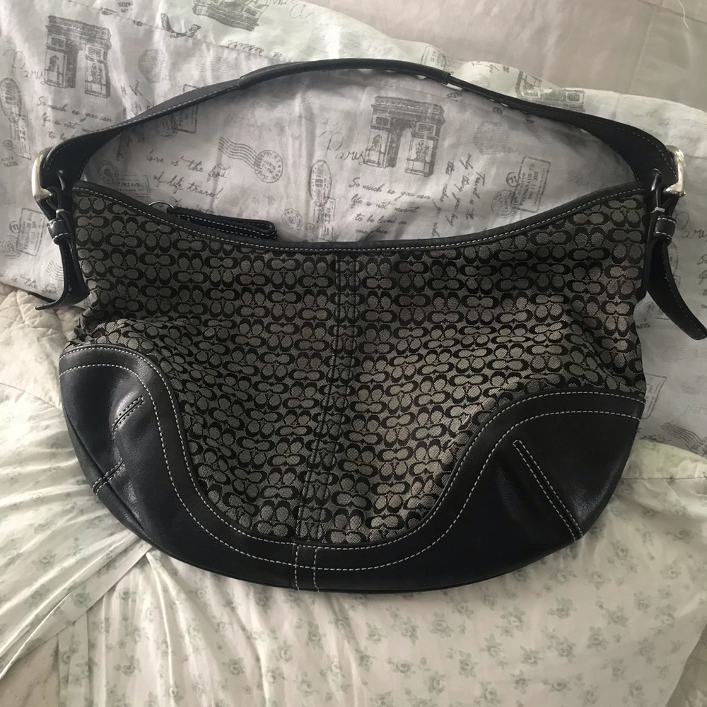 Vtg COACH CLASSIC Logo Shoulder Bag Purse Black